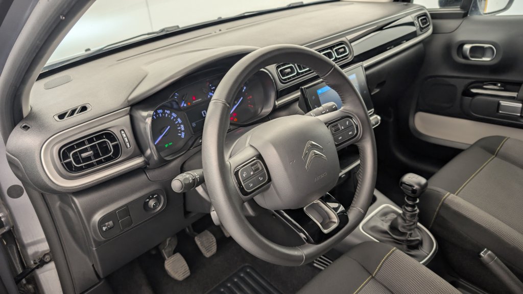 Photo véhicule 1 CITROëN C3 PureTech 110 ch BVM6 Max