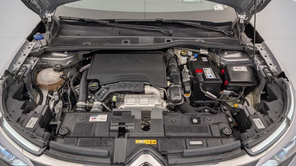 Photo véhicule 1 CITROëN C4 PureTech 130 BVM6 Max