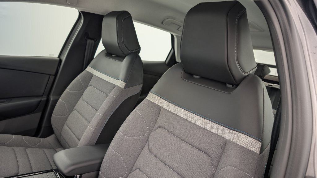 Photo véhicule 1 CITROëN C4 PureTech 130 S S BVM6 Feel Pack