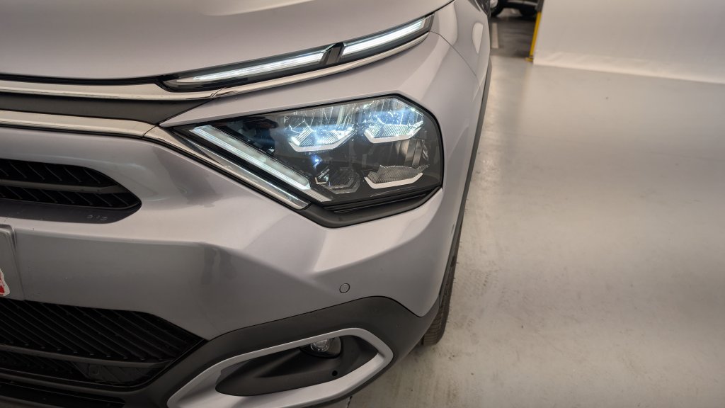 Photo véhicule 1 CITROëN C4 PureTech 130 BVM6 Max