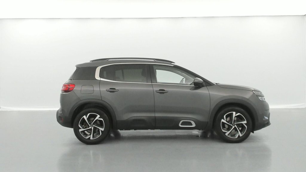 Photo véhicule 1 CITROëN C5 aircross PureTech 130 S S BVM6 Shine