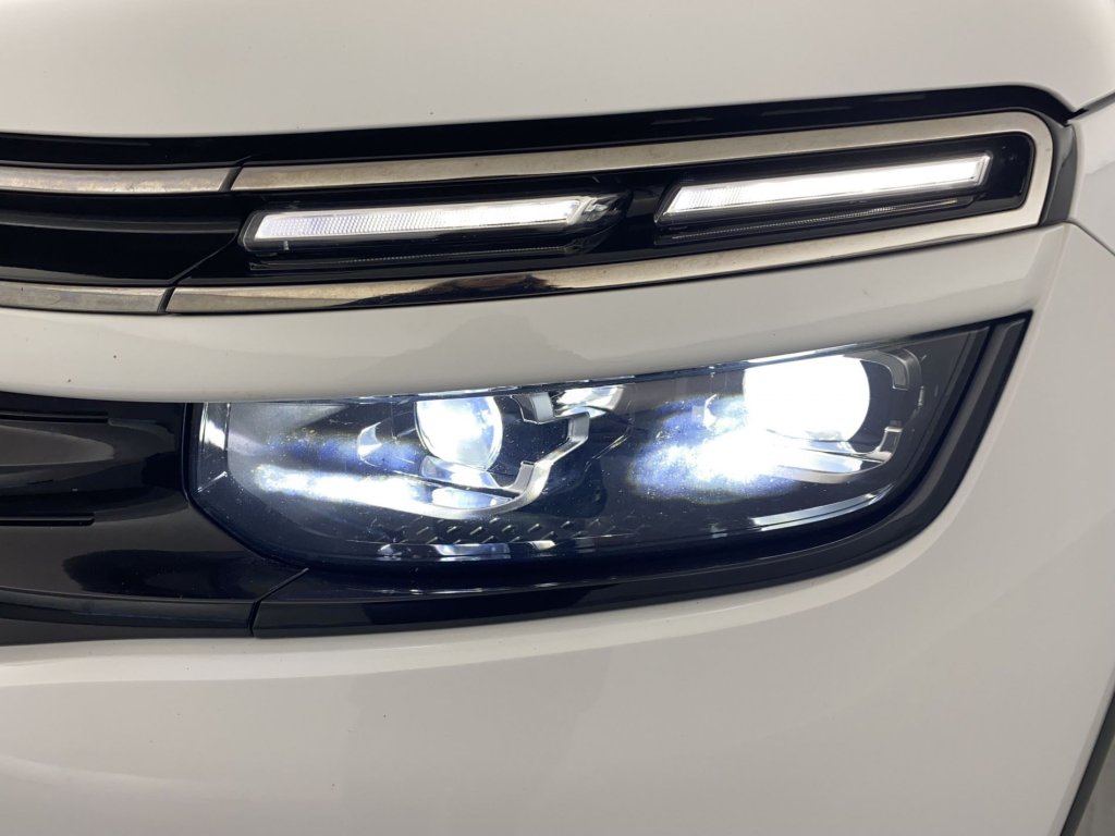 Photo véhicule 1 CITROëN C5 aircross BlueHDi 130 S S EAT8 Shine