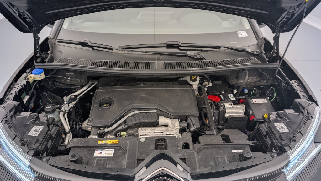 Photo véhicule 1 CITROëN C5 aircross Hybride 136 e-DCS6 Plus