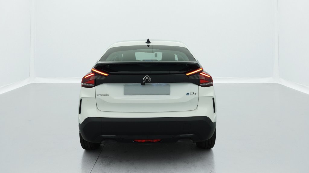 Photo véhicule 1 CITROëN E-c4 136 ch autonomie standard Automatique Plus