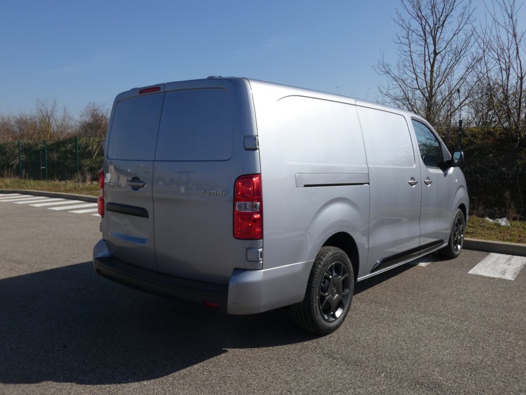 Photo véhicule 1 CITROëN Jumpy fourgon nouveau XL BLUEHDI 180 S S EAT8