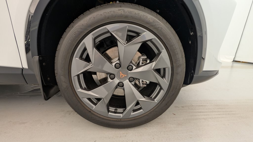 Photo véhicule 1 CUPRA Formentor nouveau 1.5 ETSI HYBRID 150 CH DSG7 V