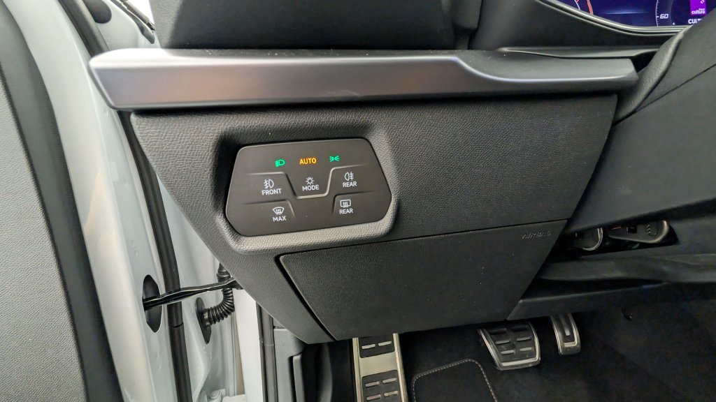 Photo véhicule 1 CUPRA Formentor nouveau 1.5 ETSI HYBRID 150 CH DSG7 V