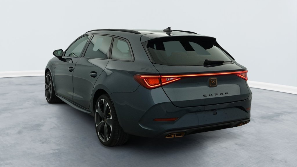 Photo véhicule 1 SEAT Leon sportstourer 1.4 e-HYBRID 245 ch DSG6 VZ