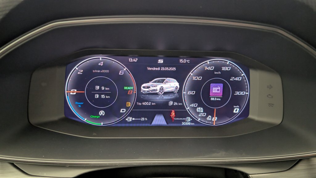 Photo véhicule 1 SEAT Leon sportstourer 1.4 e-HYBRID 245 ch DSG6 VZ