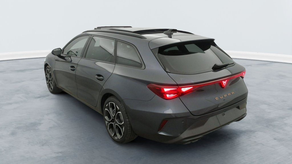 Photo véhicule 1 CUPRA Leon sportstourer nouvelle 2.0 TDI 150 CH DSG7 V