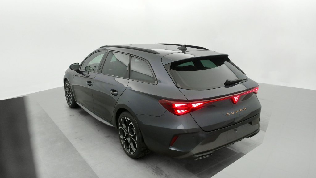 Photo véhicule 1 CUPRA Leon sportstourer nouvelle 2.0 TDI 150 CH DSG7 V