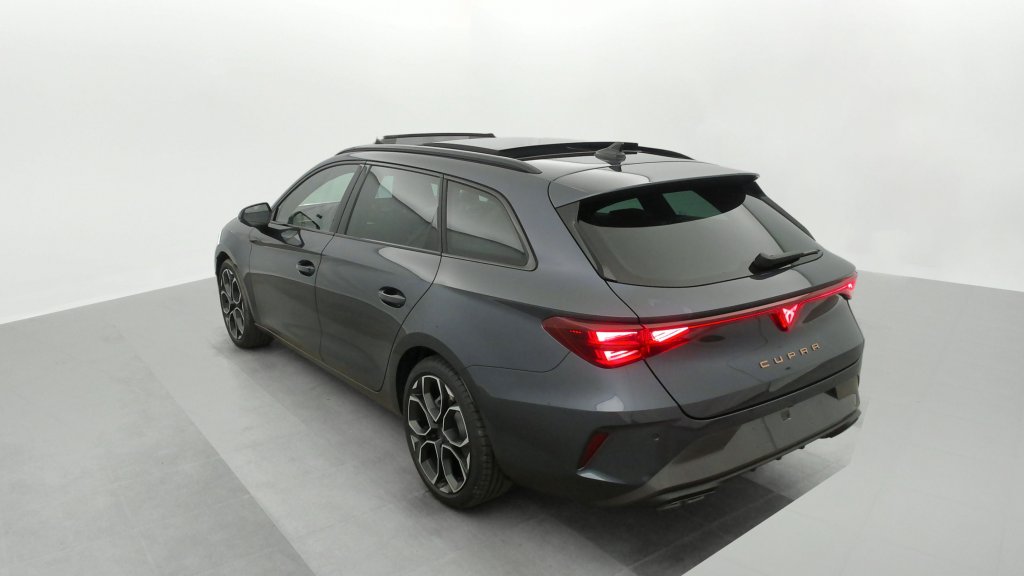 Photo véhicule 1 CUPRA Leon sportstourer nouvelle 2.0 TDI 150 CH DSG7 V