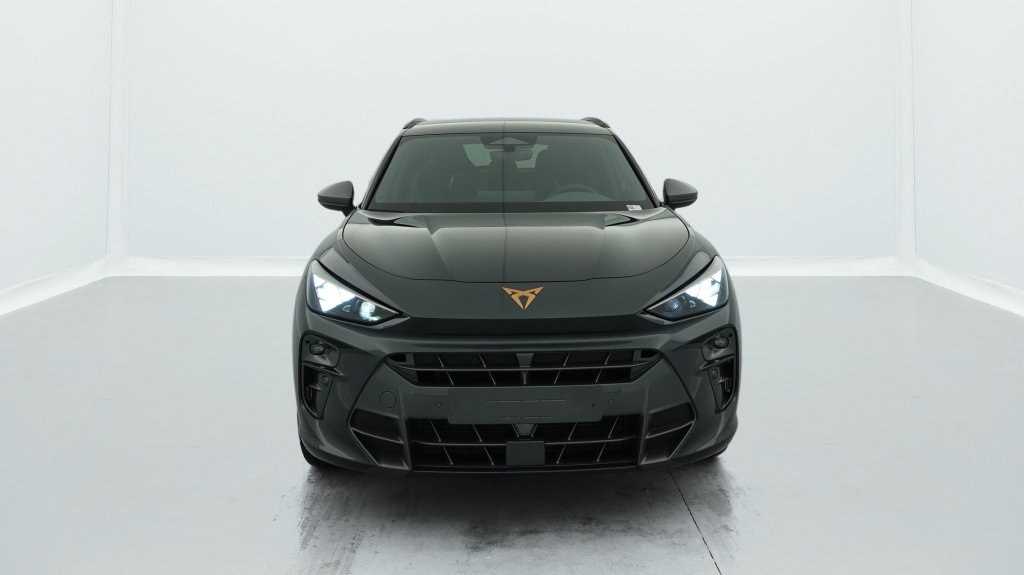 Photo véhicule 1 CUPRA Terramar 1.5 eTSI Hybrid 150 ch DSG7 V