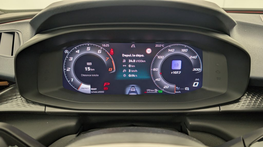 Photo véhicule 1 CUPRA Terramar 1.5 eTSI Hybrid 150 ch DSG7 V