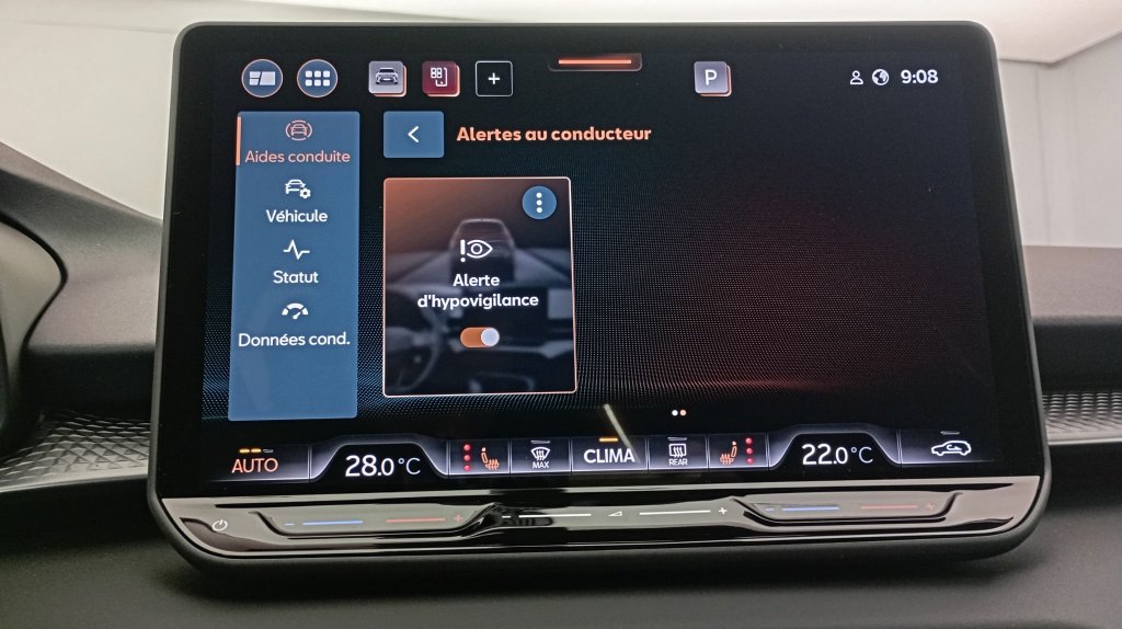 Photo véhicule 1 CUPRA Terramar 1.5 eTSI Hybrid 150 ch DSG7 V