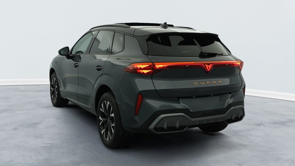 Photo véhicule 1 CUPRA Terramar 1.5 eTSI Hybrid 150 ch DSG7 V