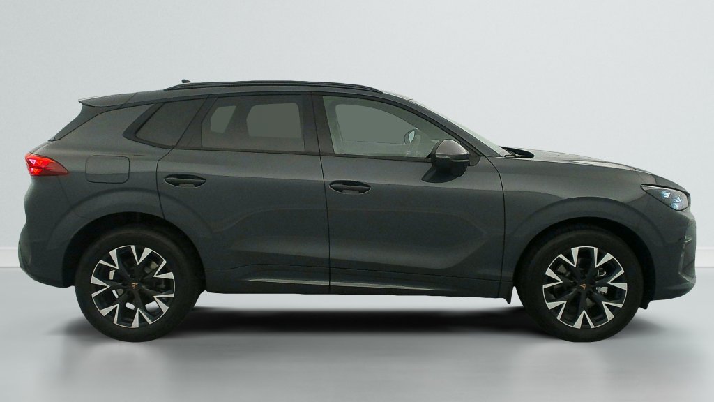 Photo véhicule 1 CUPRA Terramar 1.5 eTSI Hybrid 150 ch DSG7 V