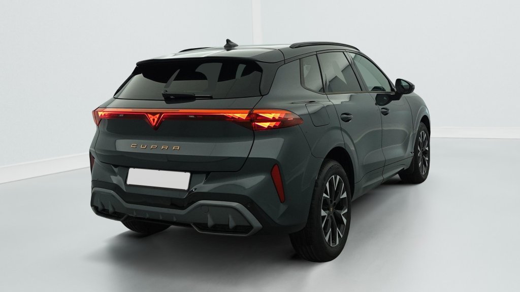 Photo véhicule 1 CUPRA Terramar 1.5 eTSI Hybrid 150 ch DSG7 V