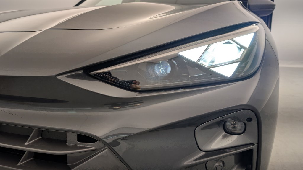 Photo véhicule 1 CUPRA Terramar 1.5 eTSI Hybrid 150 ch DSG7 V