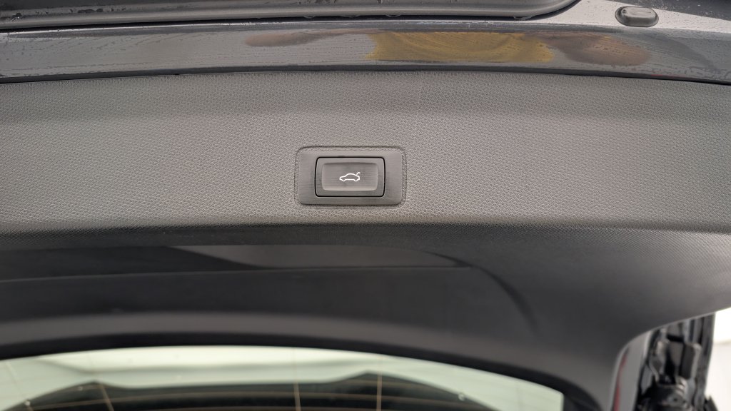 Photo véhicule 1 CUPRA Terramar 1.5 eTSI Hybrid 150 ch DSG7 V