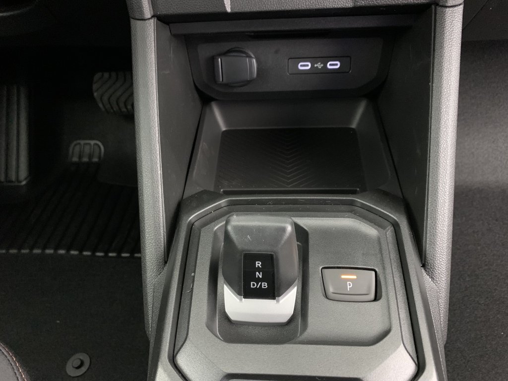 Photo véhicule 1 DACIA Duster Hybrid 140 4x2 Extreme