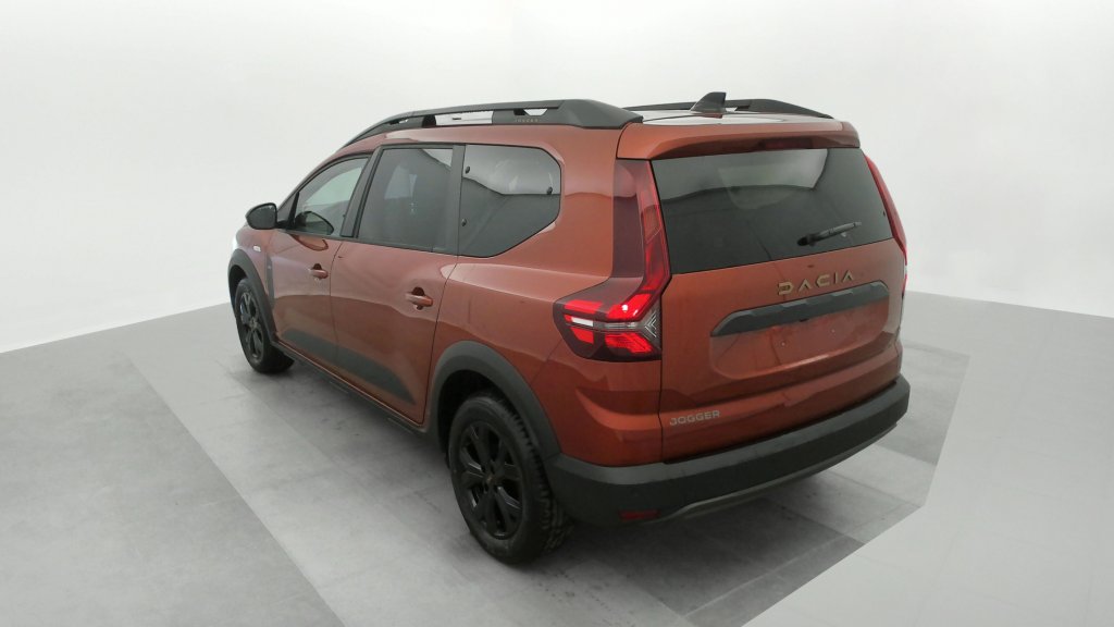 Photo véhicule 1 DACIA Jogger ECO-G 100 7 places GSR2 Extreme