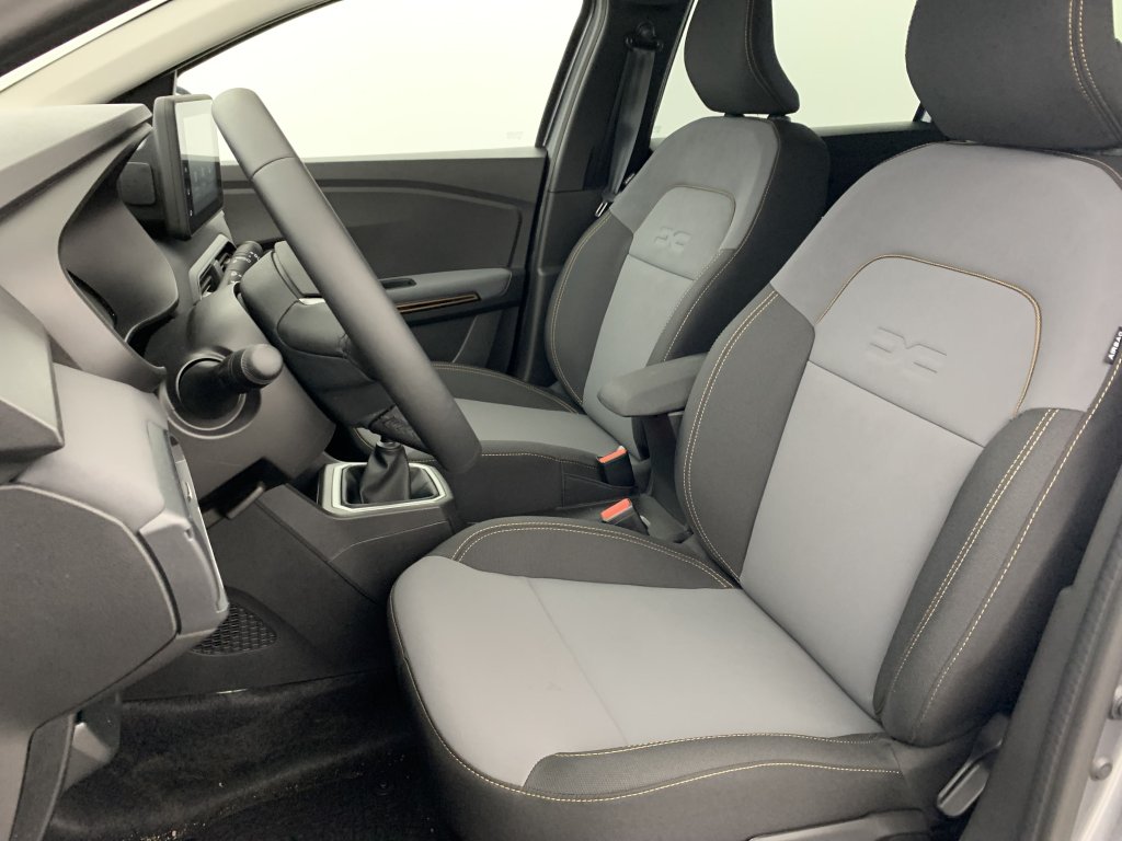 Photo véhicule 1 DACIA Jogger ECO-G 100 7 places GSR2 Extreme