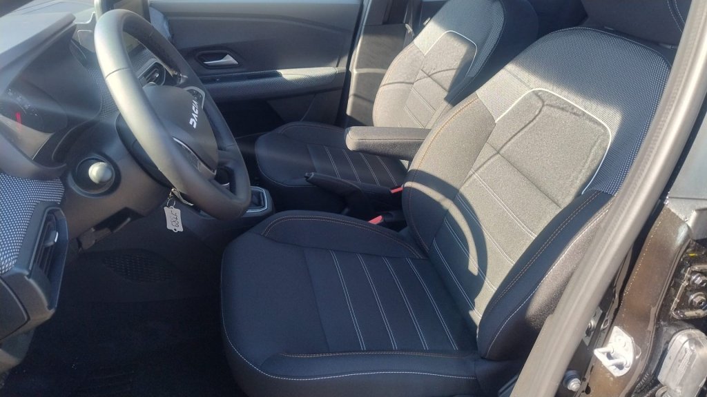 Photo véhicule 1 DACIA Sandero TCe 90 CVT GSR2 Stepway Expression