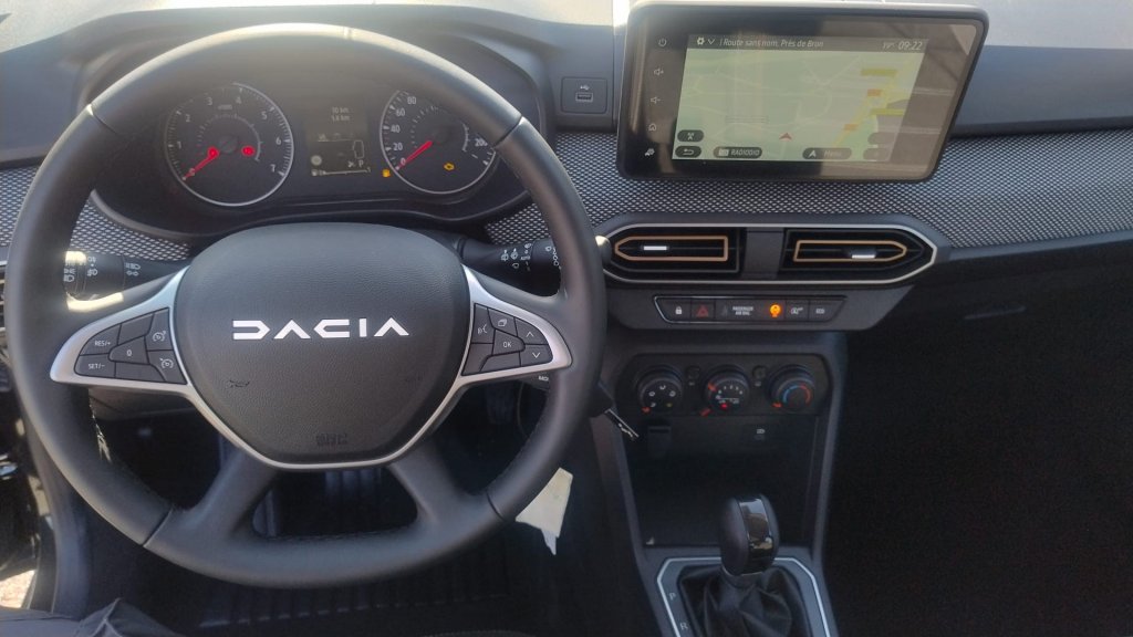 Photo véhicule 1 DACIA Sandero TCe 90 CVT GSR2 Stepway Expression