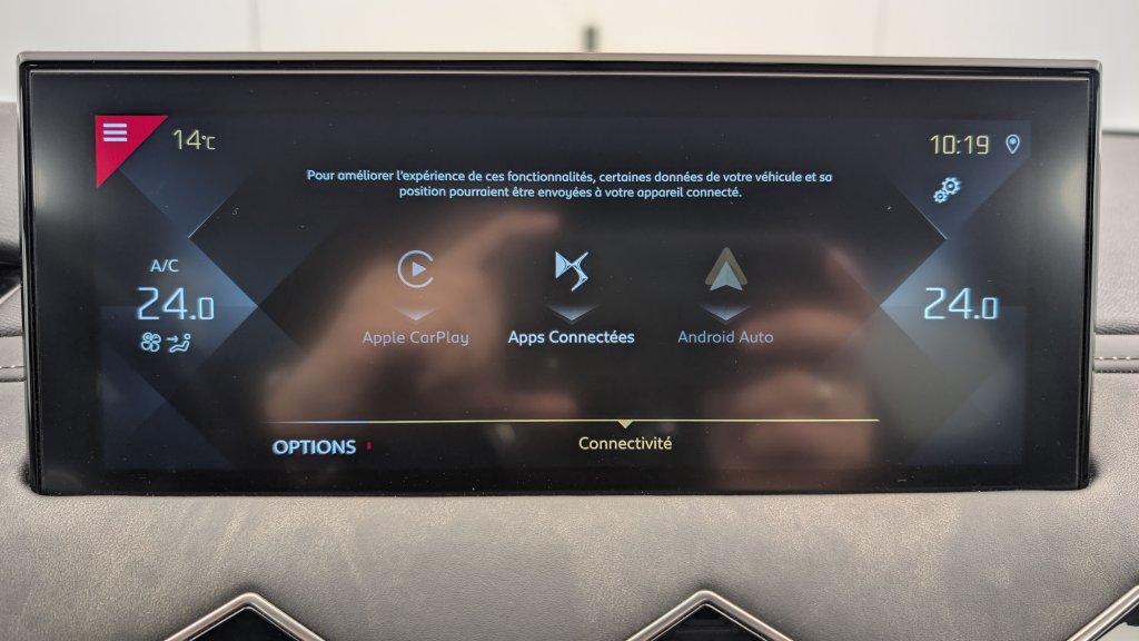 Photo véhicule 1 DS Ds3 crossback PURETECH 130 EAT8 RIVOLI
