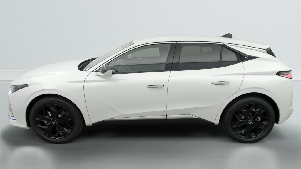 Photo véhicule 1 CITROëN DS4 Hybride 145 e-DCT6 Pallas