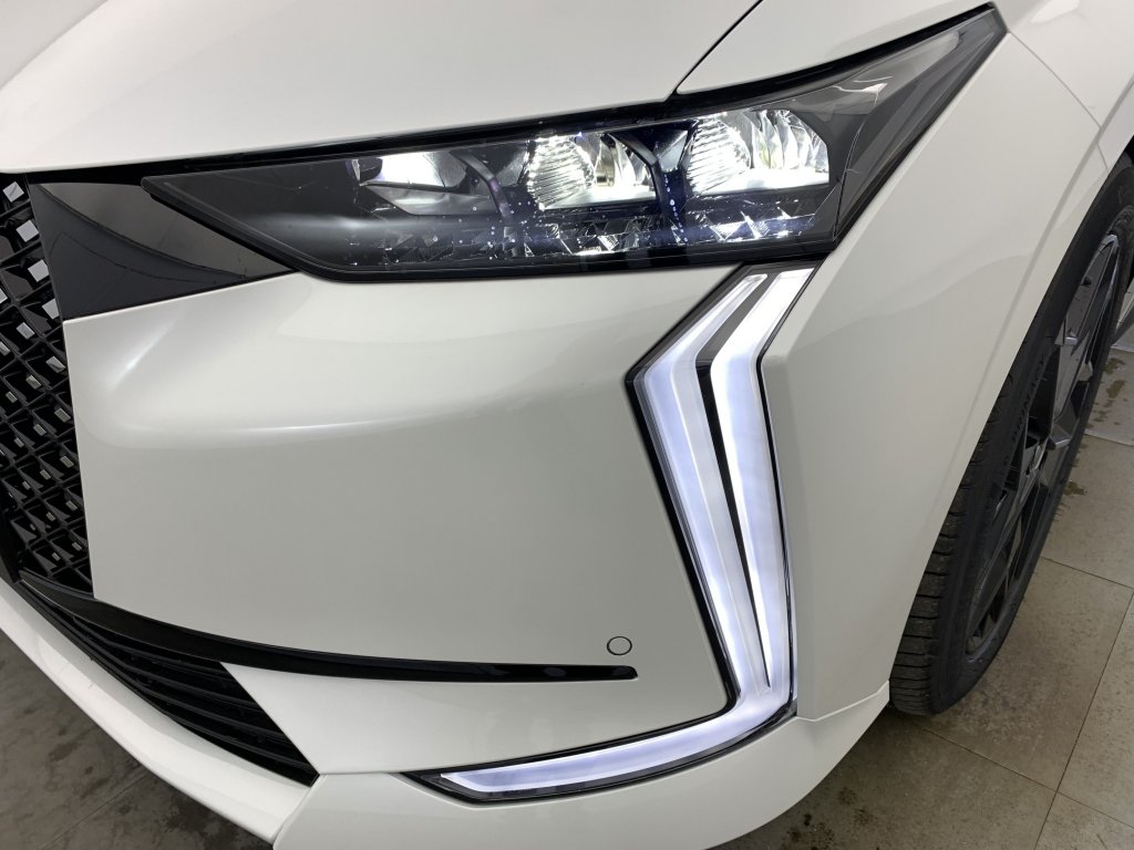 Photo véhicule 1 CITROëN DS4 BlueHDi 130 EAT8 Pallas