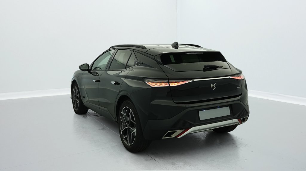 Photo véhicule 1 CITROëN DS4 PureTech 225 EAT8 Cross Rivoli