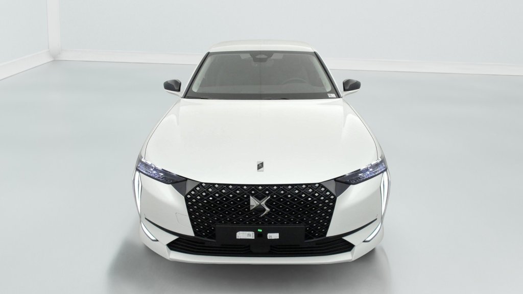 Photo véhicule 1 CITROëN DS4 Hybride 145 e-DCT6 Pallas