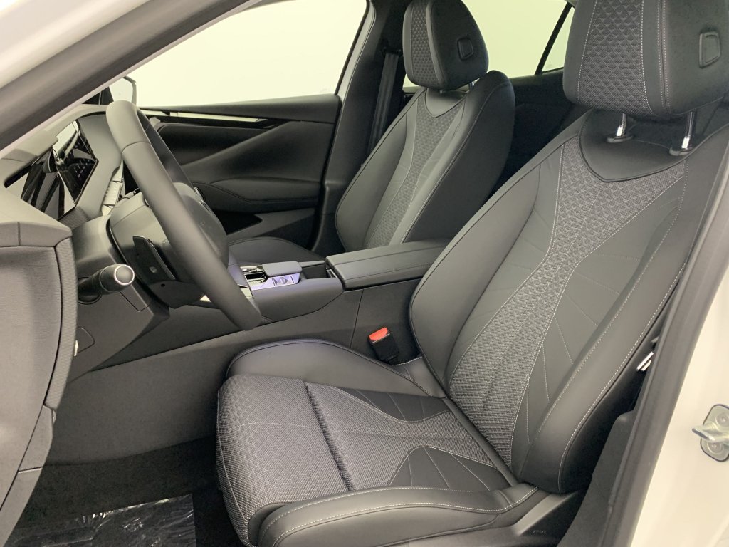Photo véhicule 1 CITROëN DS4 BlueHDi 130 EAT8 Pallas
