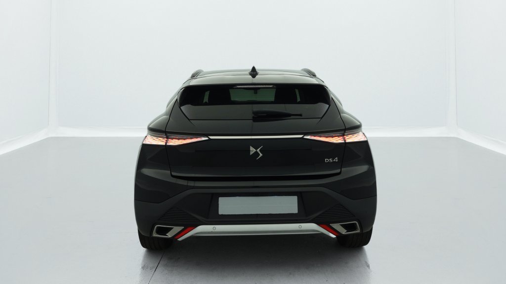 Photo véhicule 1 CITROëN DS4 PureTech 225 EAT8 Cross Rivoli