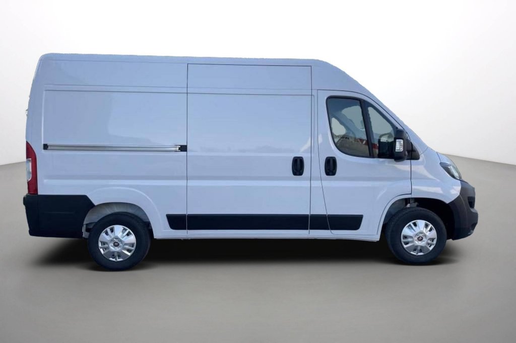 Photo véhicule 1 FIAT Ducato fourgon TOLE 3.0 M H2 H3-POWER 140 CH