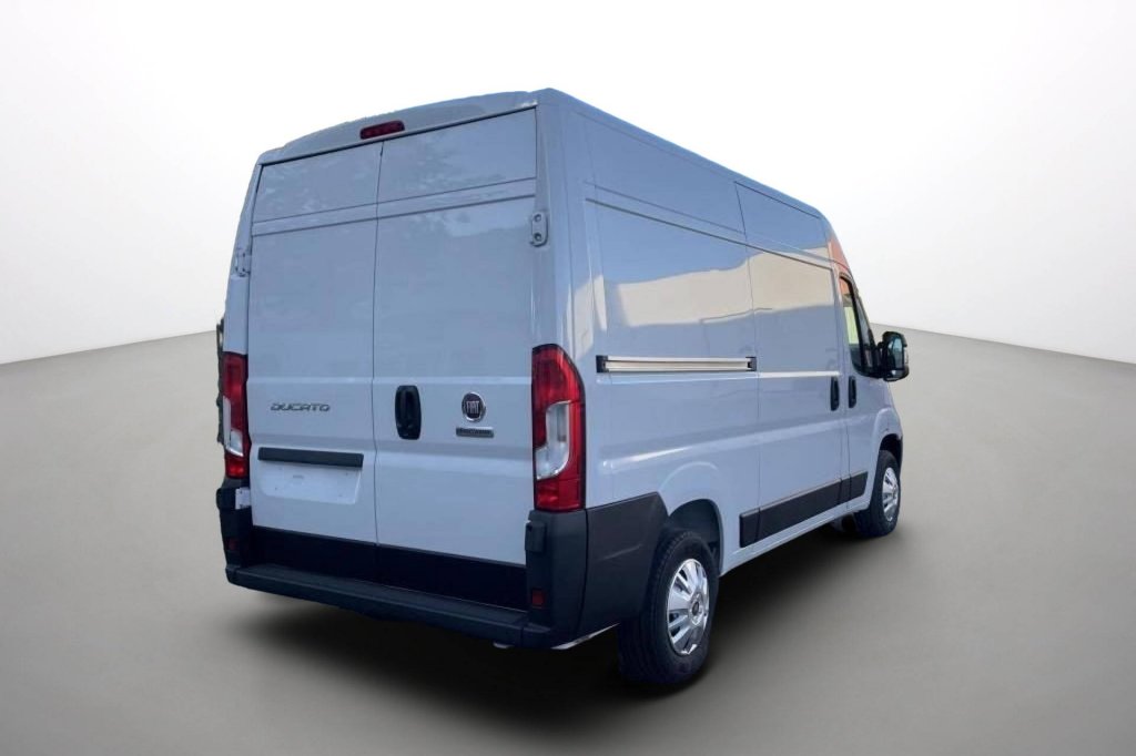 Photo véhicule 1 FIAT Ducato fourgon TOLE 3.0 M H2 H3-POWER 140 CH