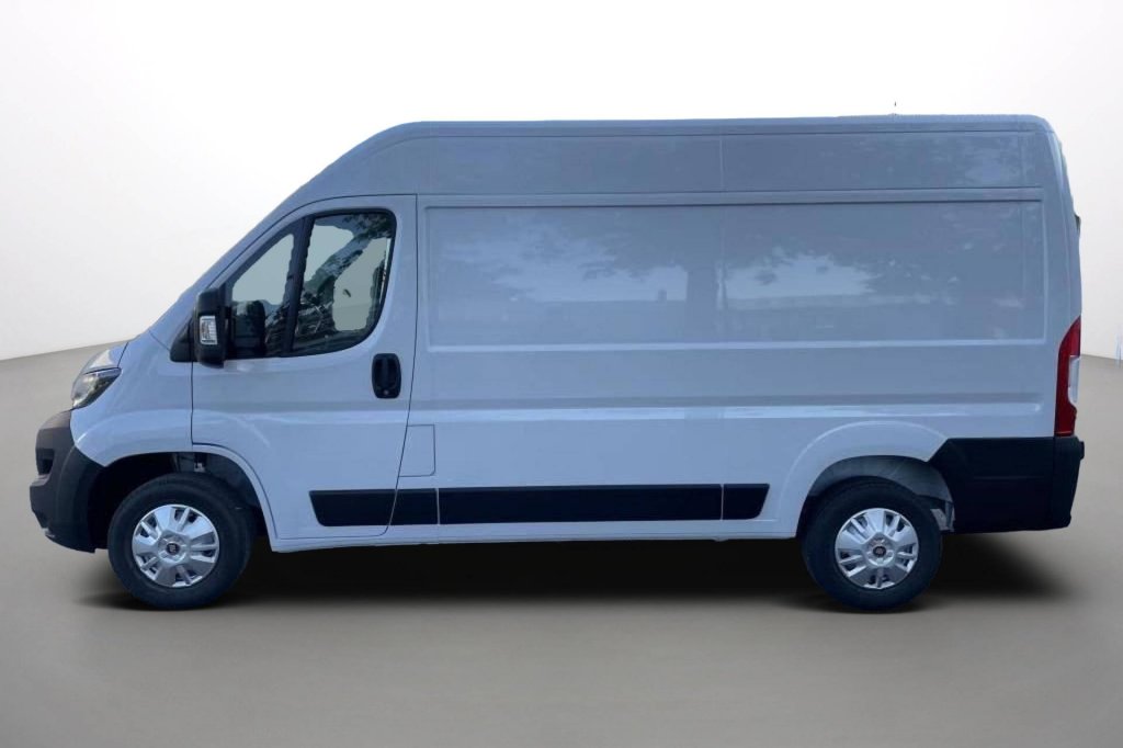 Photo véhicule 1 FIAT Ducato fourgon TOLE 3.0 M H2 H3-POWER 140 CH