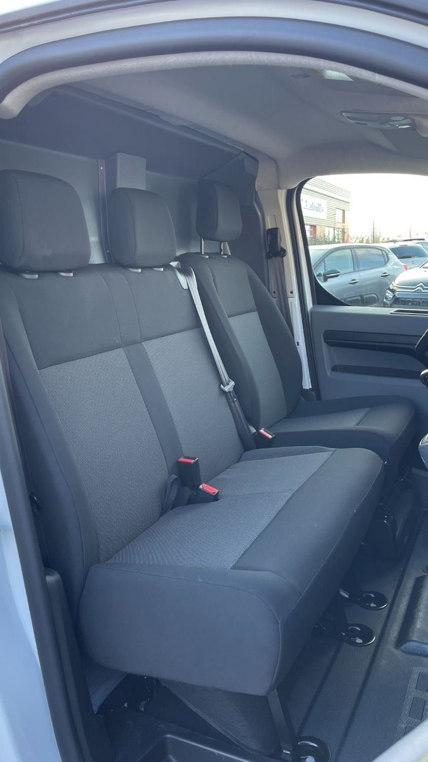 Photo véhicule 1 FIAT Scudo Scudo 2.0 Multijet 145ch Standard Pro Lounge Frigo Trimat