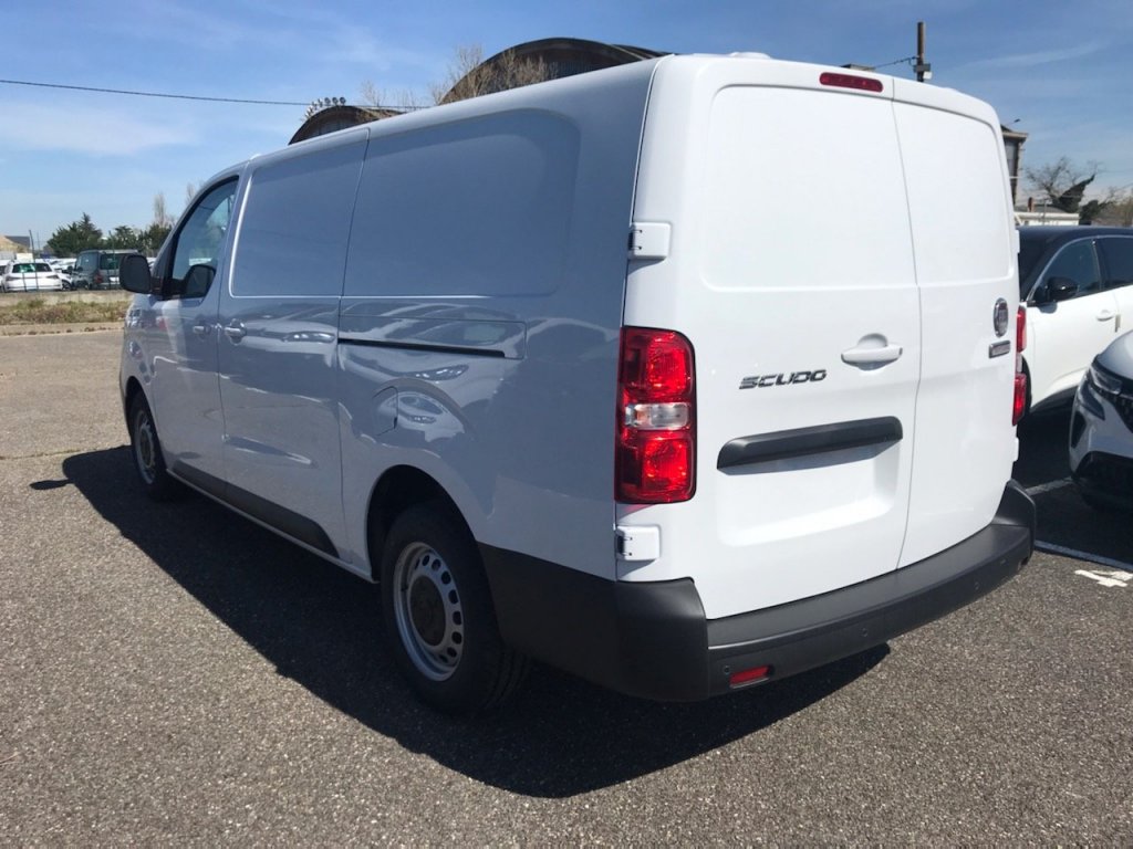 Photo véhicule 1 FIAT Scudo fourgon BLUEHDI 145 XL S S EAT8