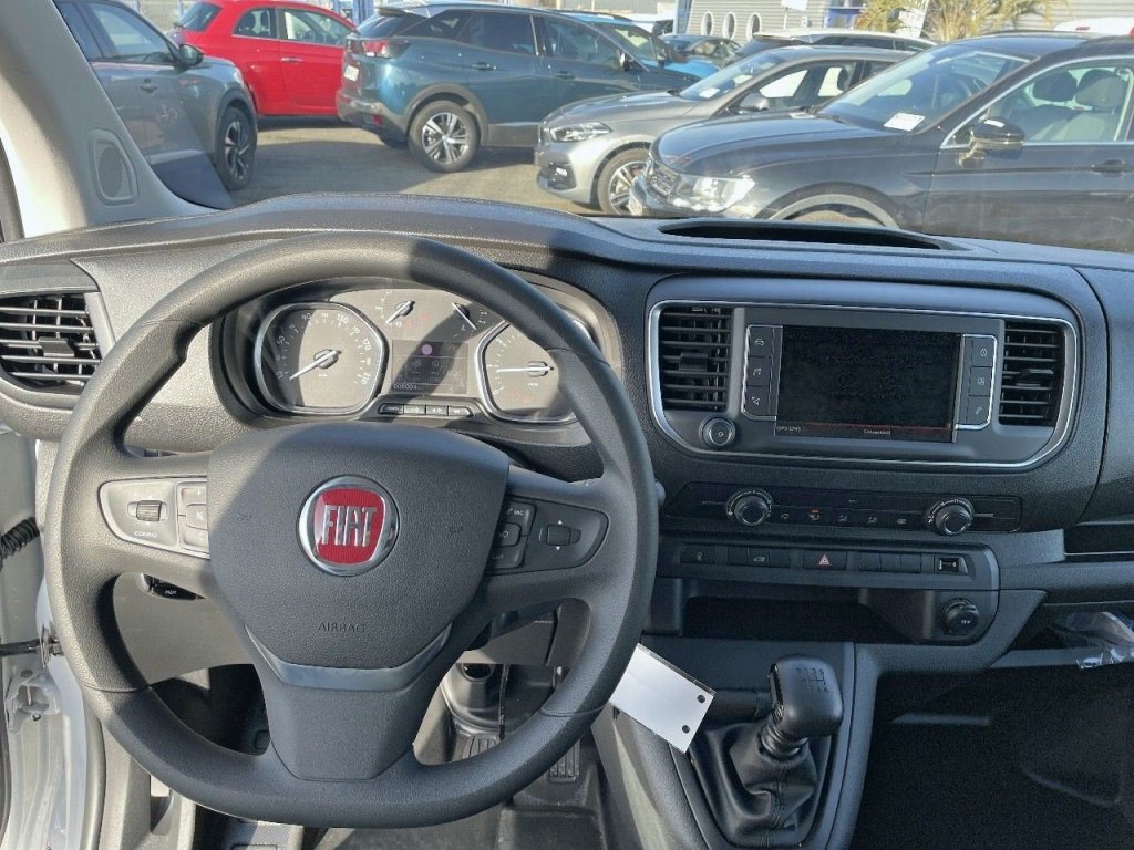 Photo véhicule 1 FIAT Scudo fourgon SCUDO FGN M 2.0 HDI 145CH PRO LOUNGE CONNECT