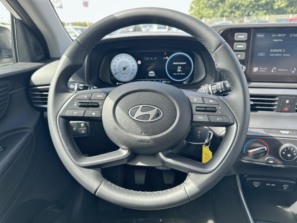 Photo véhicule 1 HYUNDAI I20 1.2 84 INTUITIVE