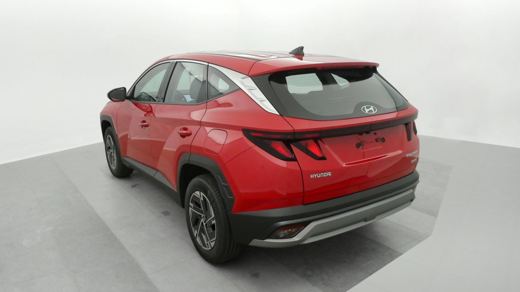 Photo véhicule 1 HYUNDAI Tucson 1.6 T-GDI 215 Hybrid BVA6 Initia