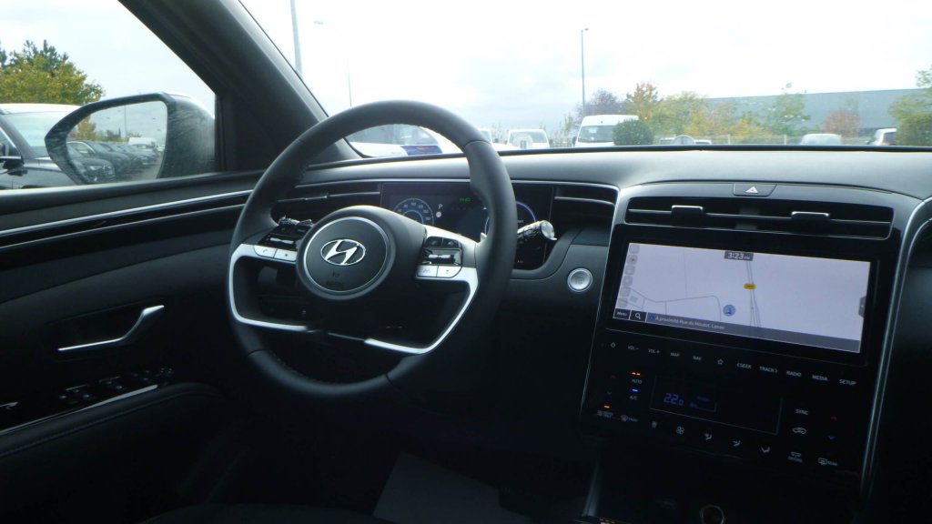 Photo véhicule 1 HYUNDAI Tucson Tucson 1.6 T-GDI 230 Hybrid BVA6 Executive