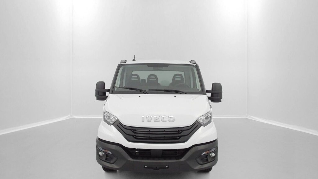 Photo véhicule 1 IVECO Daily Daily III 35C18H 3750 3.0 180ch Benne + Coffre JPM