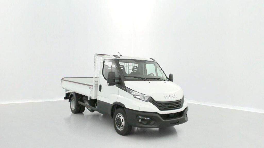 Photo véhicule 1 IVECO Daily Daily III 35C16H 3.0 3450 160ch Tri-Benne JPM