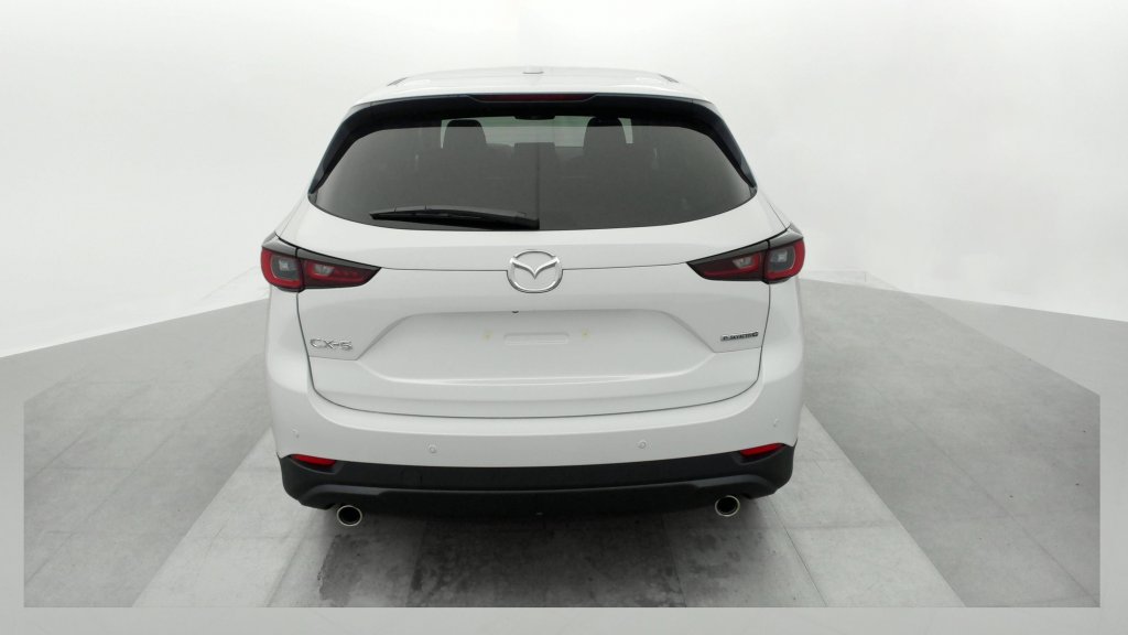 Photo véhicule 1 MAZDA Cx-5 2023 CX-5 2.0L e-Skyactiv G 165 ch 4x2 BVM6 Exclusive-Line