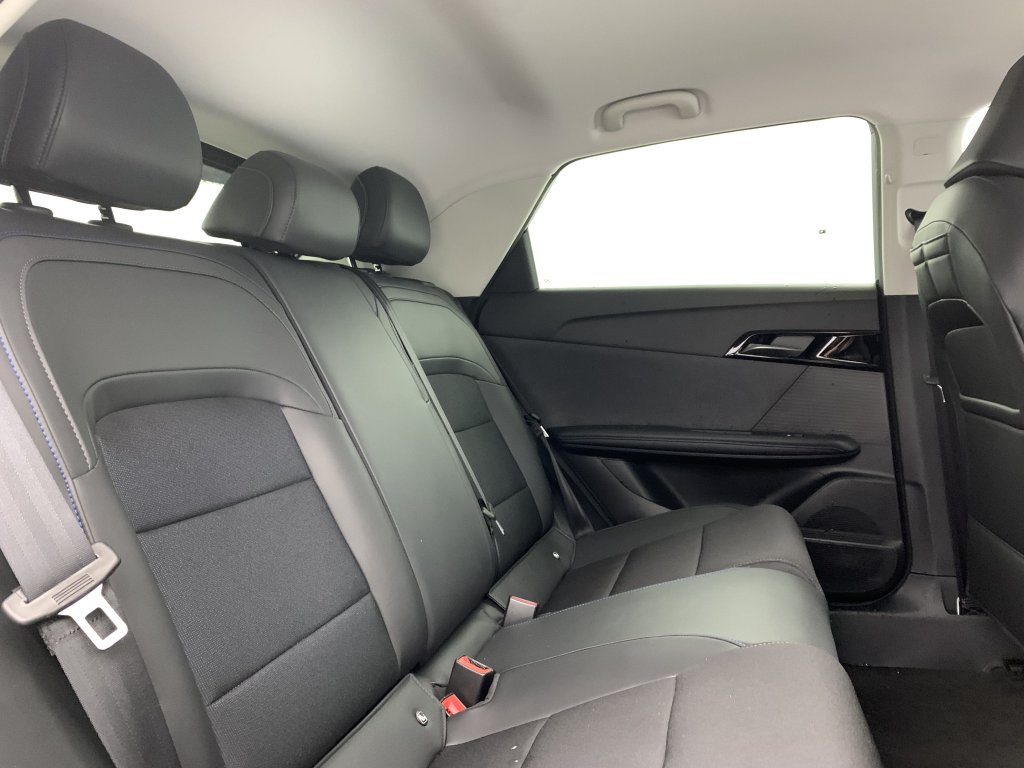 Photo véhicule 1 MG Mg4 ELECTRIC 77KWH - 180 KW 2WD LUXURY