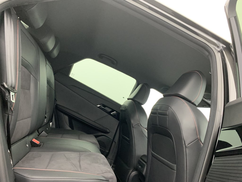 Photo véhicule 1 MG Mg4 Electric 64kWh - 320 kW 4WD XPOWER